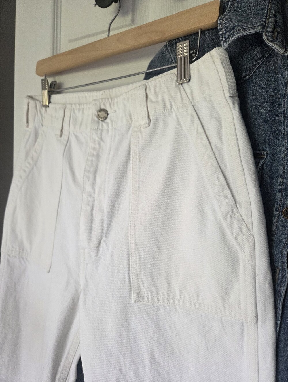Aritizia Denim Forum The Joni High Rise Utility Jeans - White - 28